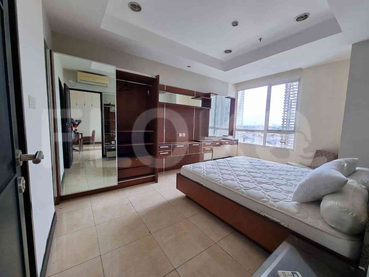 2 Bedroom on 6th Floor for Rent in Essence Darmawangsa Apartment - fci940 2