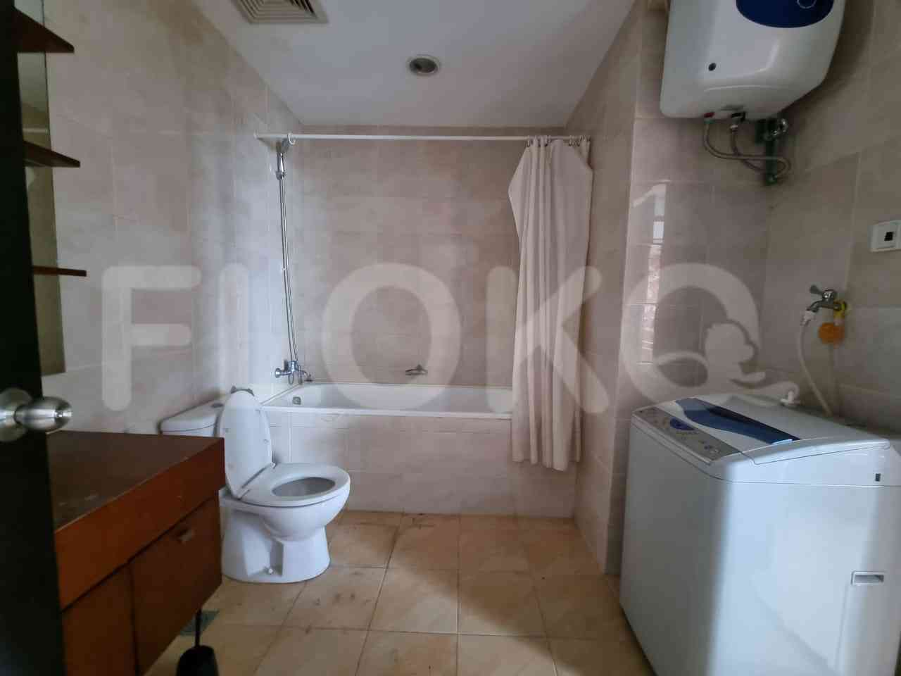 2 Bedroom on 6th Floor for Rent in Essence Darmawangsa Apartment - fci940 6
