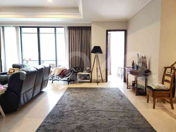 249 sqm, 20th floor, 4 BR apartment for sale in Senopati 5
