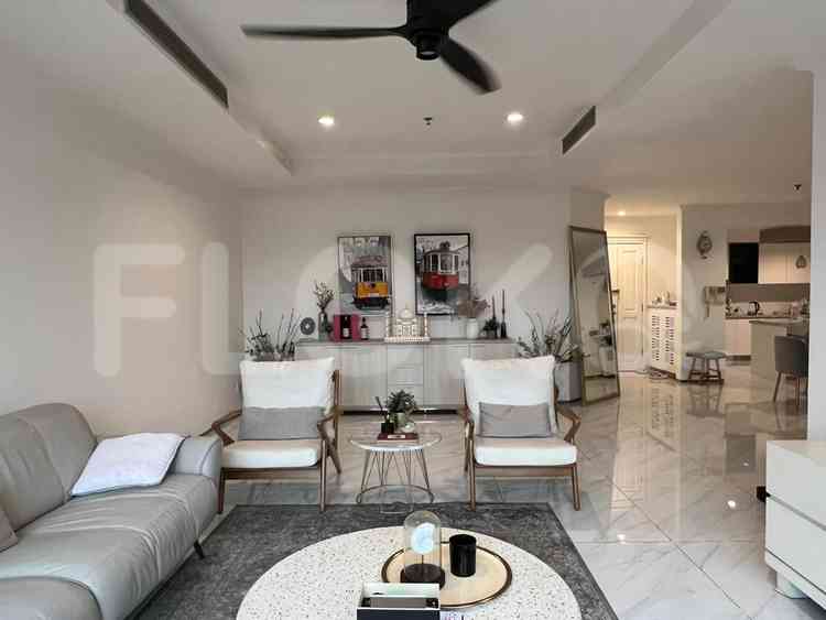 150 sqm, 3rd floor, 3 BR apartment for sale in Sudirman 1