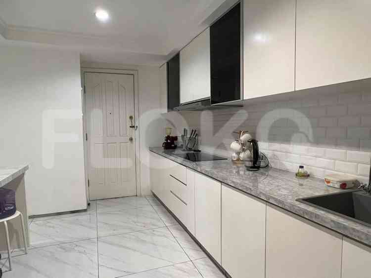 150 sqm, 3rd floor, 3 BR apartment for sale in Sudirman 4