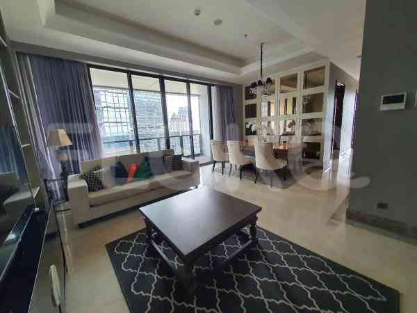 179 sqm, 26th floor, 3 BR apartment for sale in Senopati 2