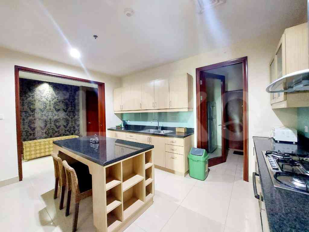 4 Bedroom on 23rd Floor for Rent in Pakubuwono Residence - fgaa3a 7