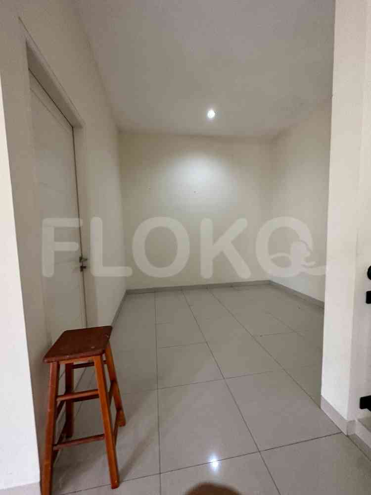 Dijual Rumah 4 BR, Luas 450 m2 di Jl Kemang dalam VI, Kemang 7