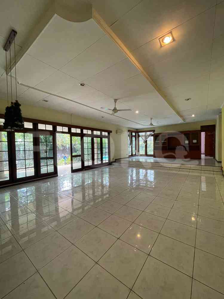Dijual Rumah 3 BR, Luas 450 m2 di Jl Kemang dalam IV, Kemang 7