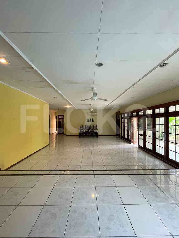 Dijual Rumah 3 BR, Luas 450 m2 di Jl Kemang dalam IV, Kemang 8