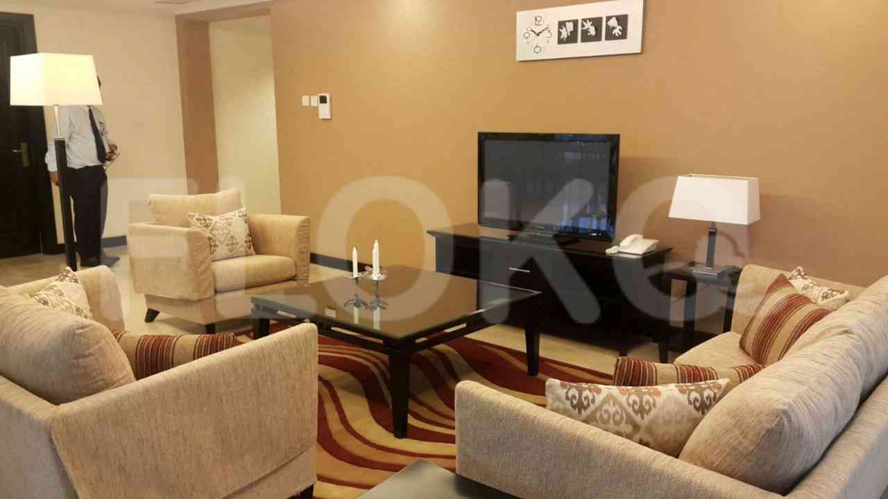 3 Bedroom on 2nd Floor for Rent in Pondok Indah Golf Apartment - fpod55 1