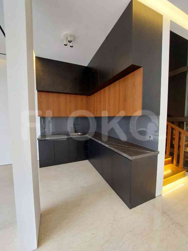 Dijual Rumah 4 BR, Luas 600 m2 di Pondok Indah, Pondok Indah 10