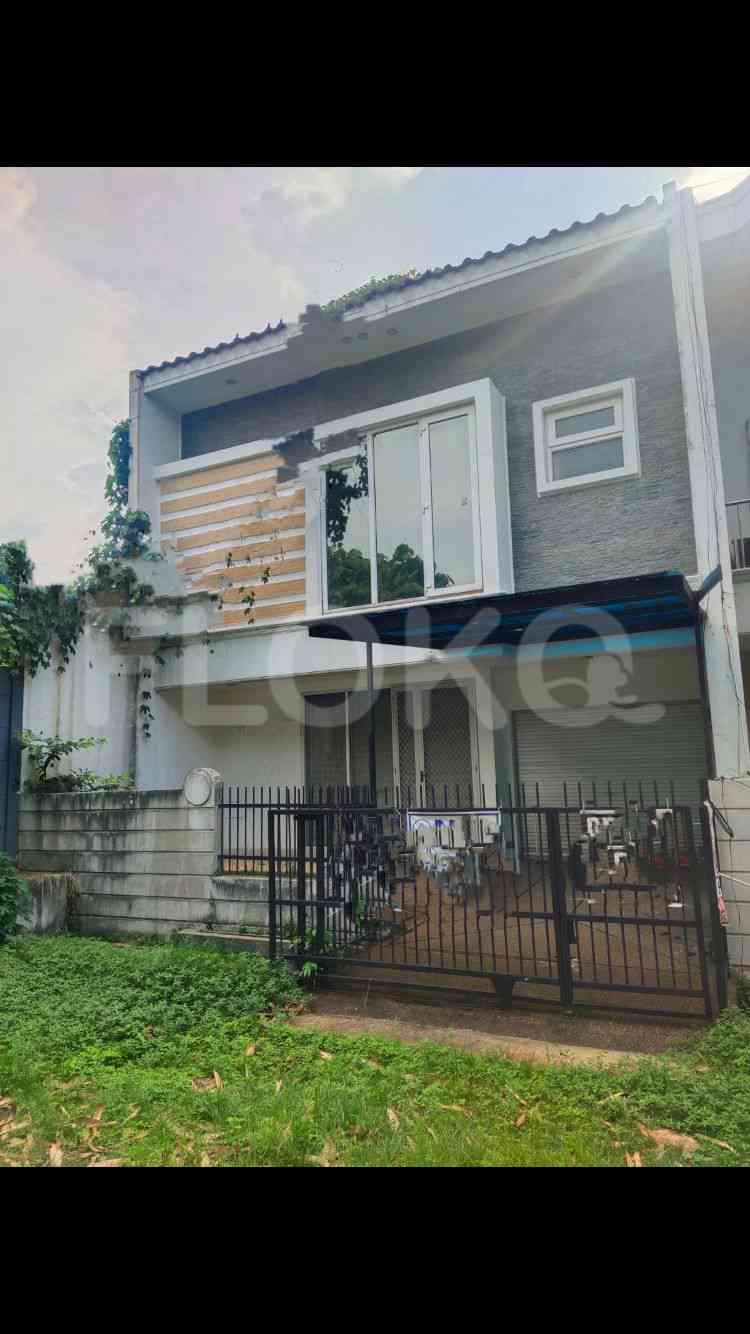 250 sqm, 3 BR house for sale in Intercon Kebon Jeruk, Kebon Jeruk 1