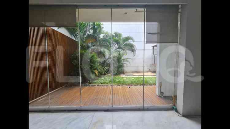 415 sqm, 3 BR house for sale in Intercon, Kebon Jeruk 7