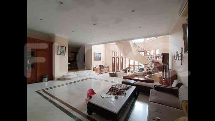 1500 sqm, 4 BR house for sale in Intercon, Kebon Jeruk 3