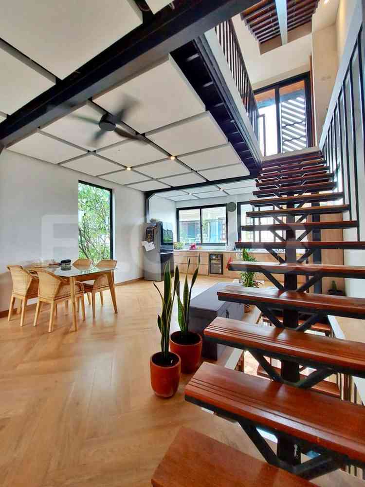 Dijual Rumah 2 BR, Luas 250 m2 di House at Cipete Brand New Industrial Concept, Cipete 4