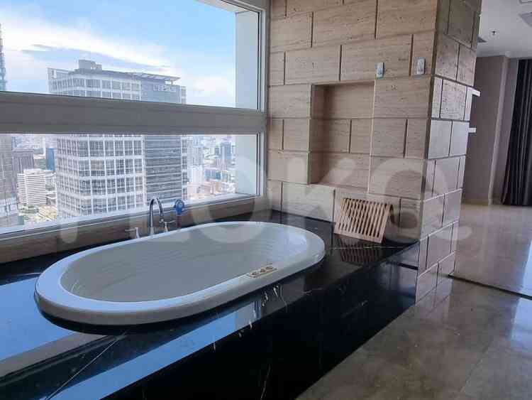 4 Bedroom on 46th Floor for Rent in KempinskI Grand Indonesia Apartment - fme4c9 6