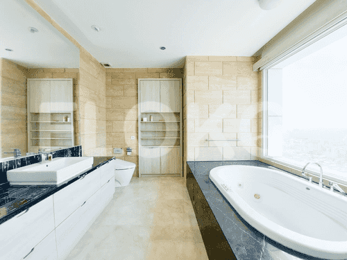 4 Bedroom on 40th Floor for Rent in KempinskI Grand Indonesia Apartment - fme0ff 7