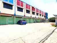 Disewakan Ruko Luas 120 m2 di Ahmad Yani, Karawang - RKR18b 2