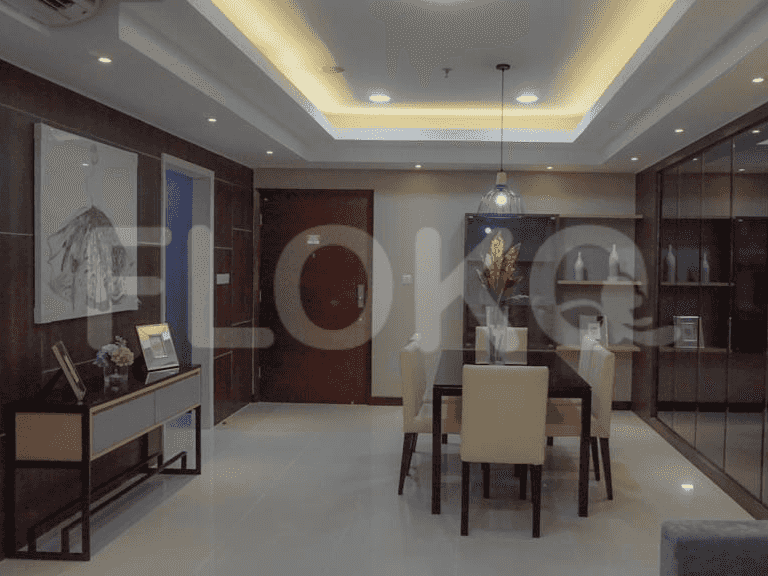 Rent 2 Bedroom on the 33rd Floor of Casa Grande Apartment: Flokq 3