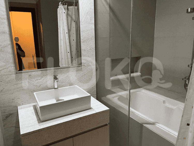 Tipe 1 Kamar Tidur di Lantai Tinggi untuk disewakan di Residence 8 Senopati - fse360 2