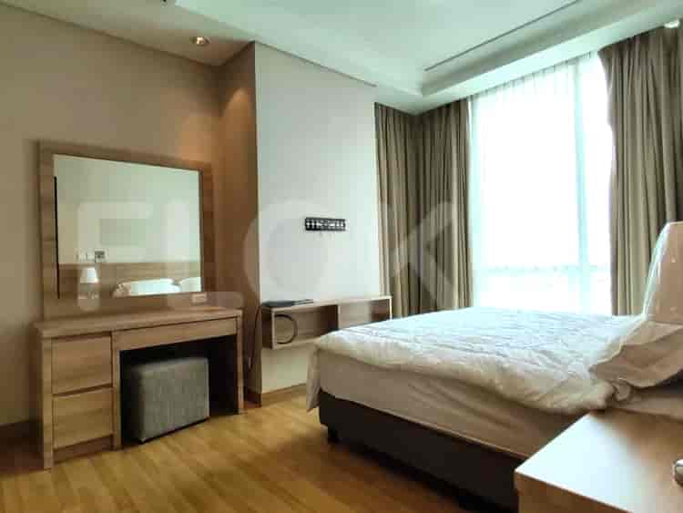 Apartemen 3BR Furnished Lengkap Dijual - APA6be36, Lantai Menengah, Sudirman 2