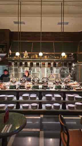 25h buffet_nw.jpg