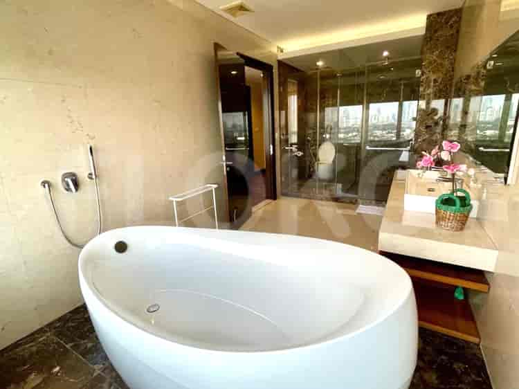 Apartemen 3BR Mewah Dijual di Apartemen Providence Park - APAf23e9, Lantai Menengah 6