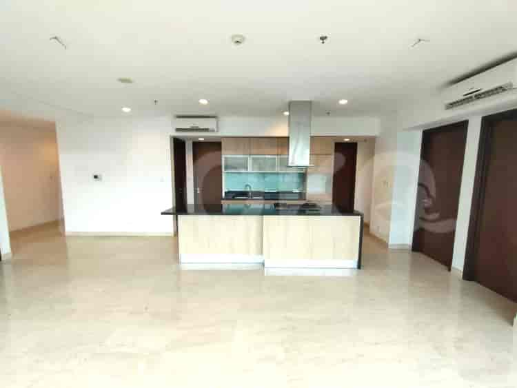 Apartemen 3BR Dijual di Sky Garden - APAb7568, Lantai Rendah, Setiabudi 4