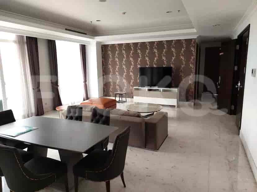 APAa608b Lantai 25 | Apartemen 3BR Furnished Dijual, Simprug 1