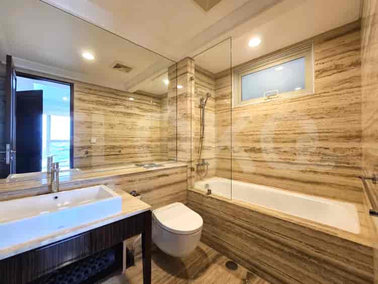 Luxurious 3BR Apartment for Sale - APA9a1b5, Low Floor, Pondok Indah Residence 5