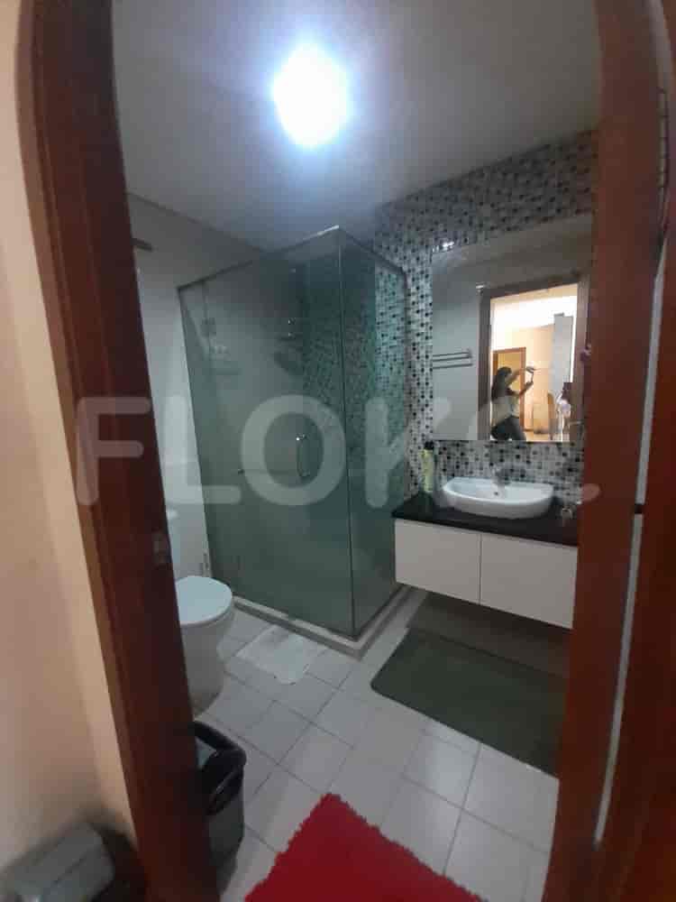 Tipe 2 Kamar Tidur di Lantai Menengah untuk disewakan di Thamrin Residence Apartemen - fth366 6