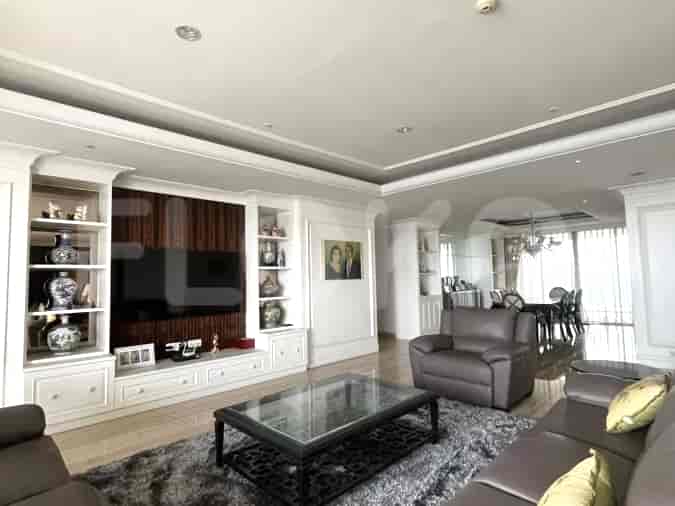 Apartemen 3BR Berperabotan Dijual - APA95a98, Lantai Tinggi, Permata Hijau 1