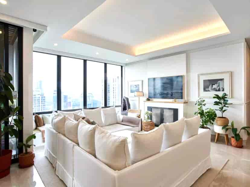 APAc9b99 Lantai 37 | Dijual Apartemen 3BR Furnished, Kuningan 1