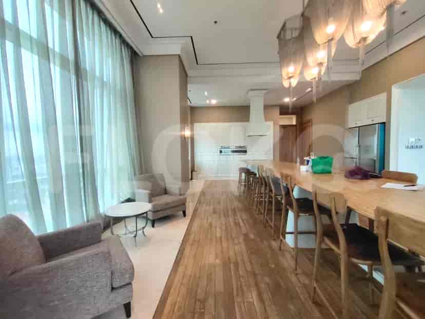 APAc3978 Lantai 15 | Dijual Apartemen 4BR, SCBD 5
