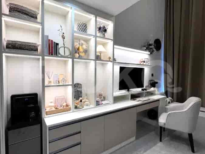 Apartemen 1BR Furnished Modern Dijual - APA30d4c, Lantai Menengah, The Smith Alam Sutera 2