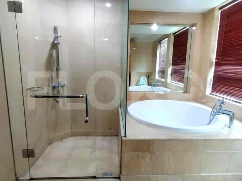 APA192b3 Lantai 20 | Apartemen 3BR Berperabotan, Gandaria 7