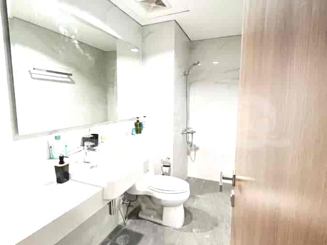 Apartemen 2BR Dijual di The Smith, APA6a2a8, Lantai Menengah 7