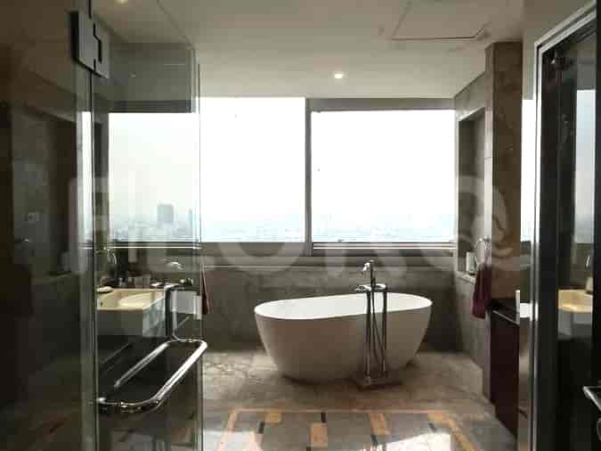Apartemen Mewah 4 Kamar Tidur Dijual - APAe69e0, Lantai Tinggi, The Capital Residence 4