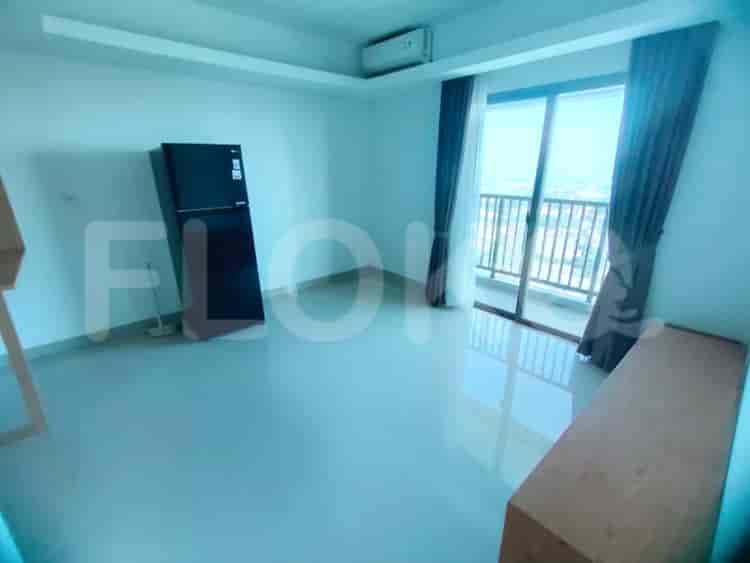 Dijual Apartemen 2BR Semi-Furnished - APA17dfb, Lantai Tinggi, Embarcadero Bintaro 1