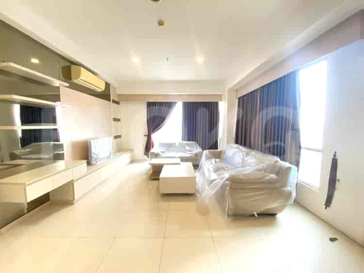 Apartemen 3 Kamar Tidur Furnished Dijual - APA8e4ee, Lantai Tinggi, 1Park Residences 1