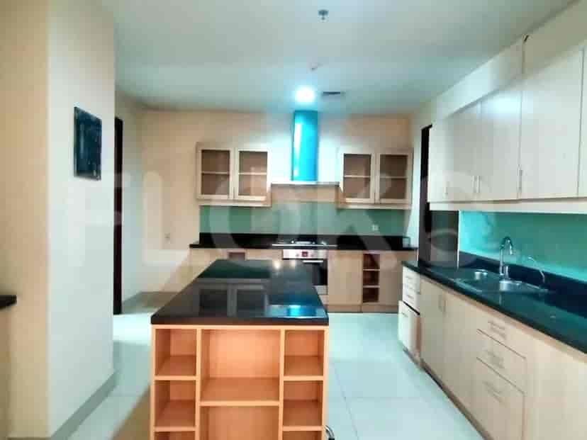 APA192b3 Lantai 20 | Apartemen 3BR Berperabotan, Gandaria 4