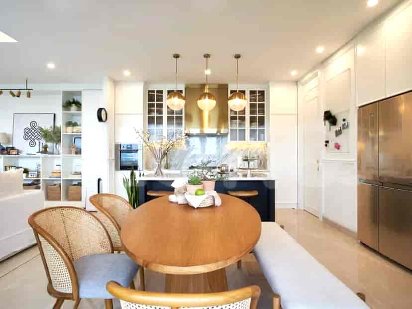 APAc9b99 Lantai 37 | Dijual Apartemen 3BR Furnished, Kuningan 2