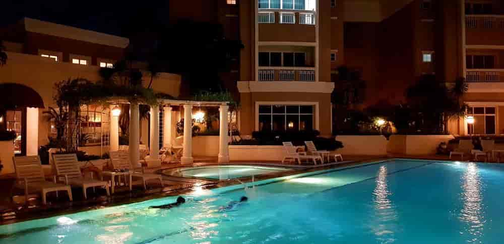 Kolam renang Kedoya Elok Apartemen