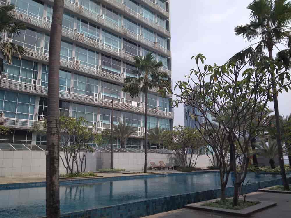 Kolam renang City Lofts Apartemen