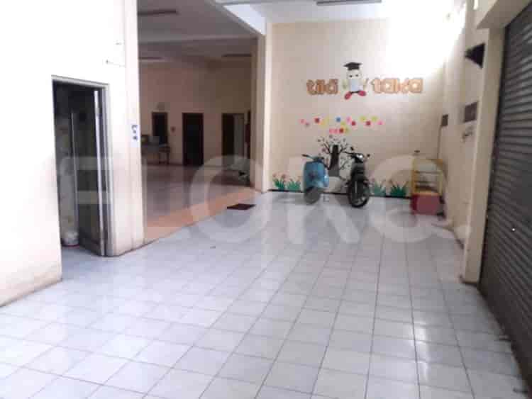 400 sqm, shophouse for sale in Harapan baru, Bekasi - RKSd10 10