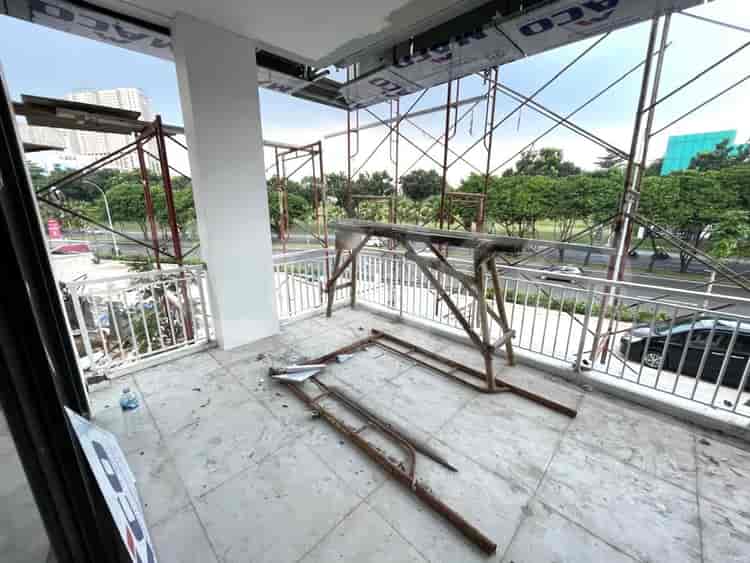 Dijual Ruko Luas 245 m2 di Kebayoran Arcade Bintaro, Bintaro - RKSe79 4