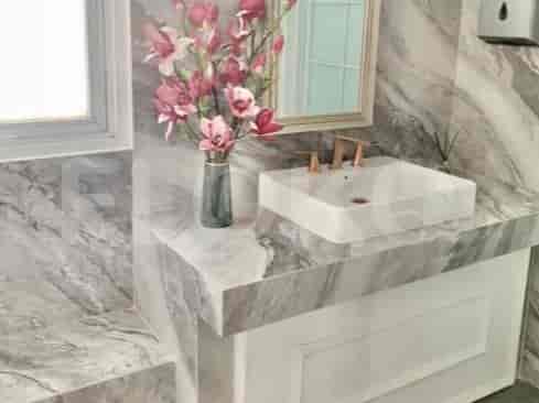Dijual Ruko Luas 243 m2 di Jendral Sudirman, Bintaro - RKS8b3 4