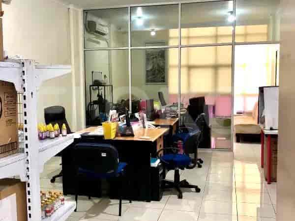 Dijual Ruko Luas 195 m2 di Pasar Kosambi, Cengkareng - RKS4b0 3
