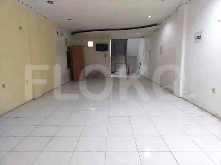 Dijual Ruko Luas 360 m2 di Taman Palem Lestari, Cengkareng - RKS6d6 5