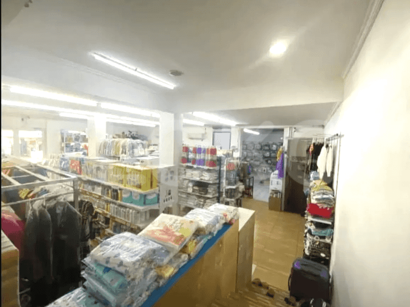 280 sqm, shophouse for sale in Jombang Raya, Ciputat 3