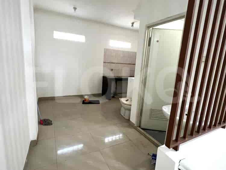 Dijual Ruko Luas 264 m2 di Daan Mogot Baru, Daan Mogot - RKSc87 8