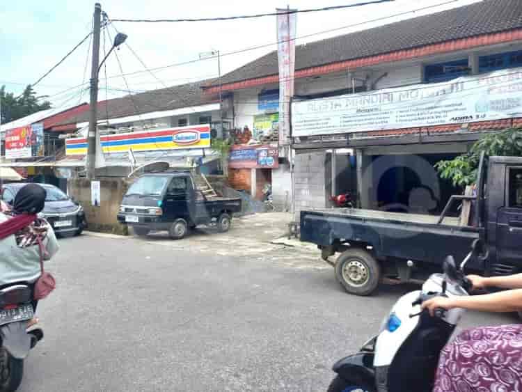 200 sqm, shophouse for sale in Sukmajaya, Depok - RKSe12 1