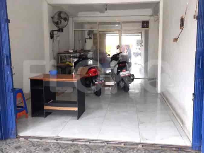 200 sqm, shophouse for sale in Sukmajaya, Depok - RKSe12 3